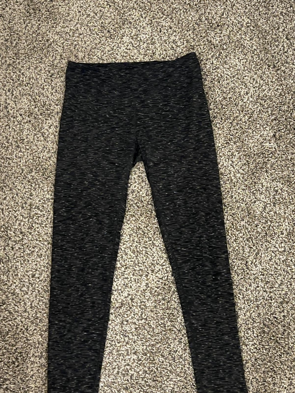 Comfortable black heather leggings.